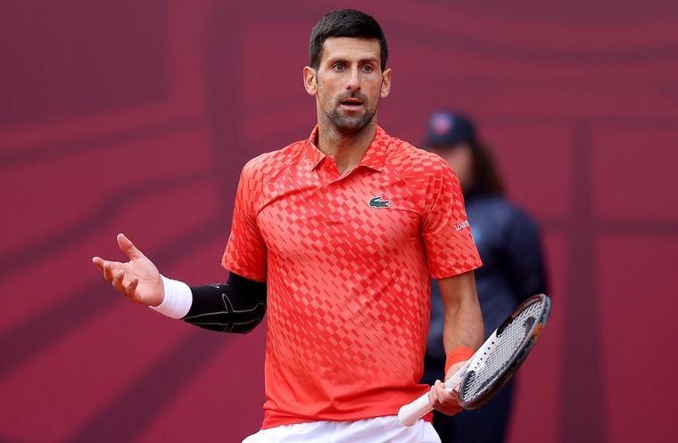 Djokovic y una queja tras su victoria en Banja Luka