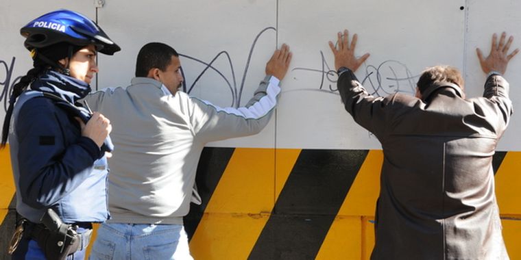 Los sujetos fueron reconocidos como autores de robos similares. Foto: Gentileza