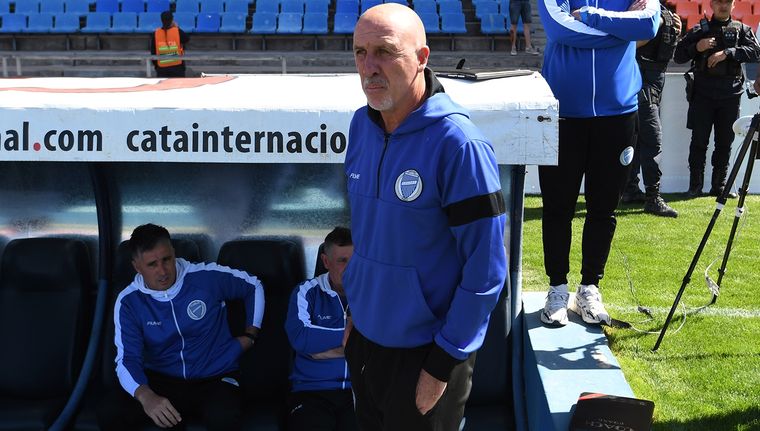 Oldrá resopla: otra vez las lesiones lo complican. Foto: ALF PONCE MERCADO / MDZ