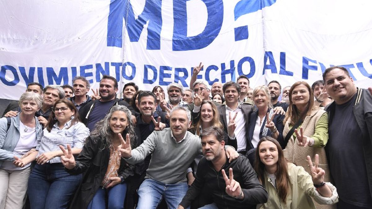 Axel Kicillof se sumó a la marcha por la libertad de Cristina Fernández de Kirchner en el Día de la Lealtad
