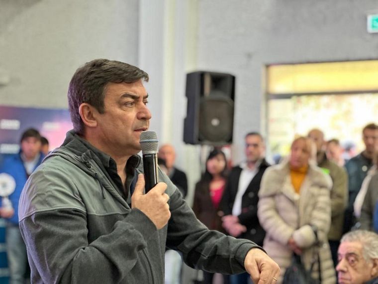 De Marchi quiere inyectar $8.000 millones en las escuelas en los primeros 90 días de su gobierno Foto: Prensa La Unión Mendocina