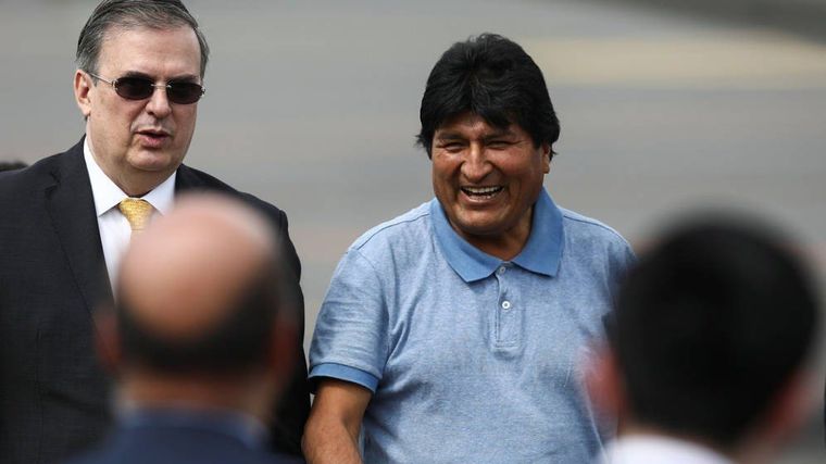 Morales, al llegar a México.