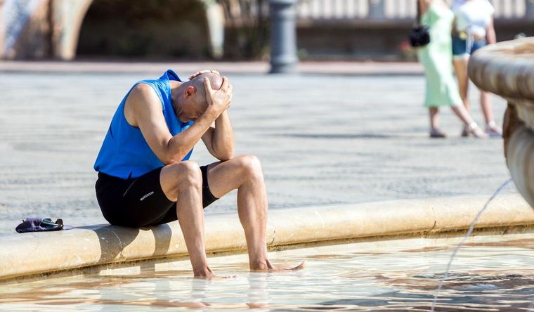 La ola de calor somete a Europa. Foto: Dpa. La ola de calor somete a Europa. Foto: Dpa.
