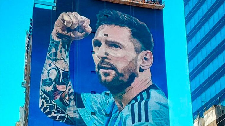 El tremendo mural en homenaje a Messi en plena Avenida 9 de Julio