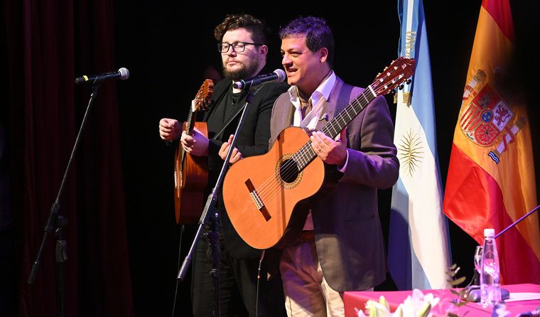 Lisandro Bertín y Laureano Busse. Lisandro Bertín y Laureano Busse.