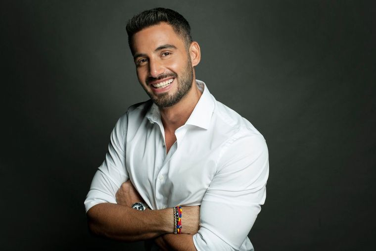 Nicolás Occhiato se estrena como conductor de La Voz Argentina. Foto: gentileza Prensa Telefe. Nicolás Occhiato se estrena como conductor de La Voz Argentina. Foto: gentileza Prensa Telefe.