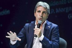 El ministro de Economía, Luis Caputo, tendrá que atender un nuevo frente con los bonistas que entraron al canje de 2005 en el Reino Unido y que ahora buscar cobrar por la causa conocida como Cupón PBI.