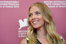 Scarlett Johansson miró para atrás en su carrera y reveló cuál fue el peor momento que vivió en un festival. Foto: EFE
