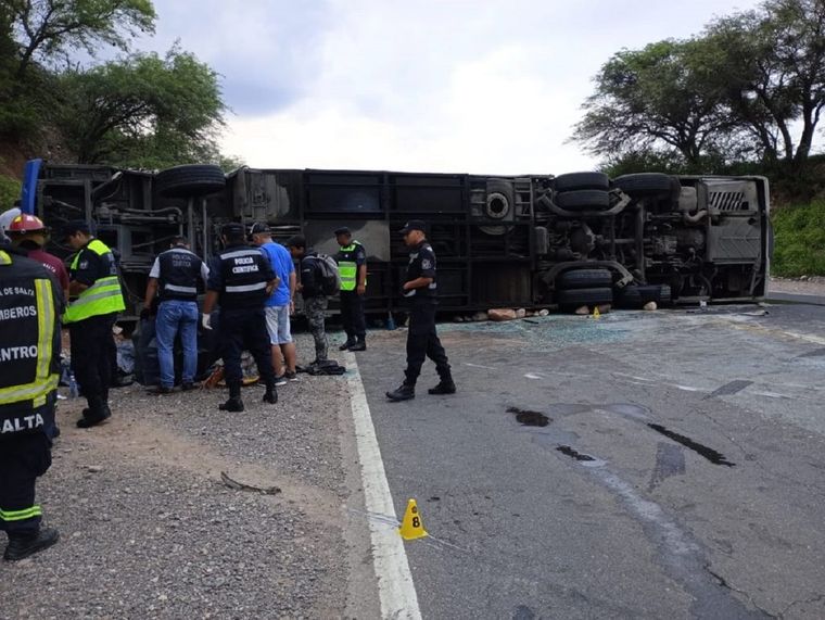 Vuelco fatal en Salta Foto: Prensa Policía de Salta