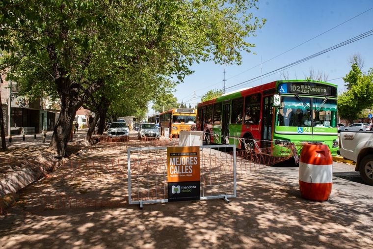 La calle Belgrano atraviesa su obra de asfaltado y remodelación. Foto: Ciudad de Mendoza.