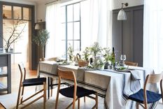 Desde revisar y reorganizar hasta ordenar y limpiar, hacerlo con tiempo permitirá pasar una Navidad tranquiela. .Créditos: Future / TATTERSALL LOVE LTD (HELEN CATHCART