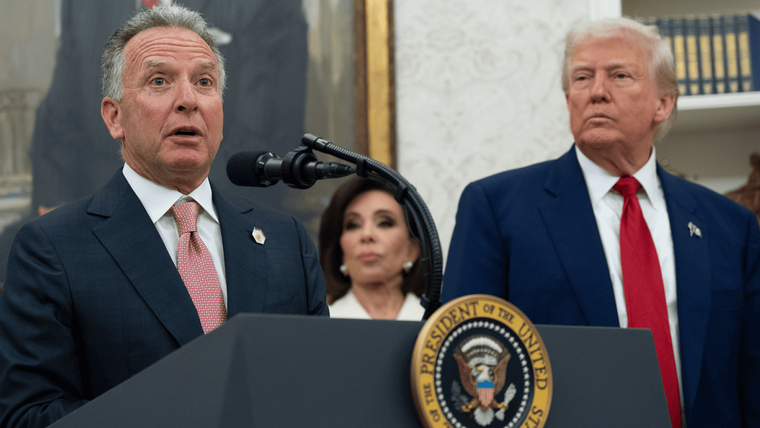 El enviado de Trump, Steve Witkoff, ha realizado cuatro visitas a Rusia en solo dos meses, manteniendo horas de conversaciones privadas con el presidente Putin.