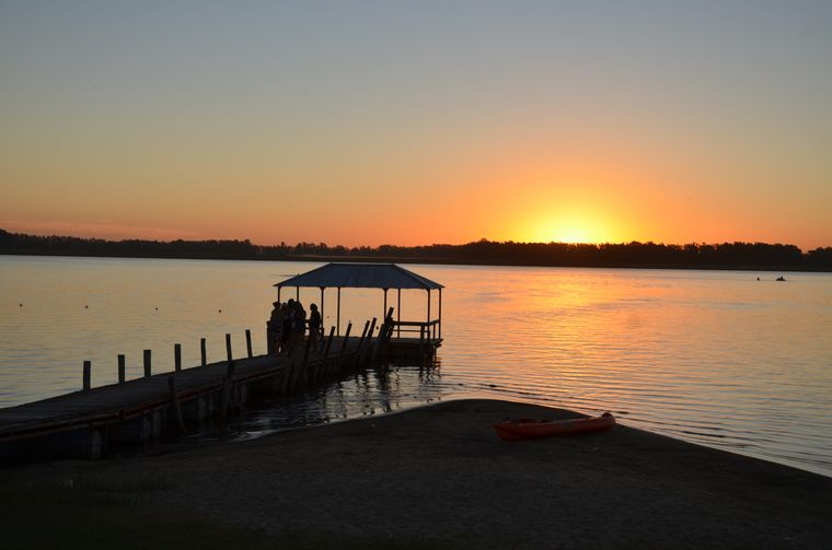 Atardecer único en el pueblo de Mirtha Legrand. Fotos: Municipalidad de Villa Cañás