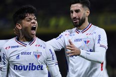 Kevin Andrade celebra el gol junto al mendocino Lucero. Foto: FotoBaires Kevin Andrade celebra el gol junto al mendocino Lucero. Foto: FotoBaires