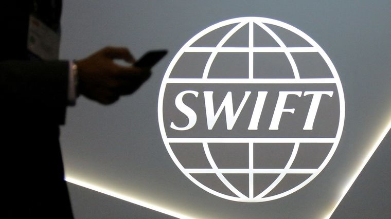 Swift reúne a 11.000 entidades bancarias. Foto: Reuters