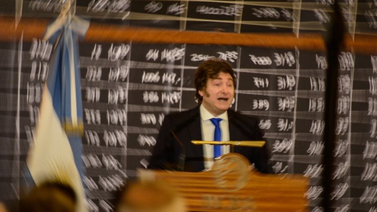 El presidente Javier Milei dio un discurso en la Bolsa de Comercio tras la aprobación del Senado a las reformas jubilatorias.