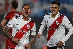 Zuculini y Solari, dos de los goleadores en el triunfo de River. Foto: River Plate Zuculini y Solari, dos de los goleadores en el triunfo de River. Foto: River Plate
