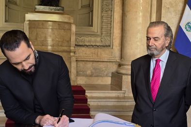 MDZol | Juan Carlos Maqueda durante la recepción del salvadoreño Nayib Bukele en la Corte Suprema. Foto: X