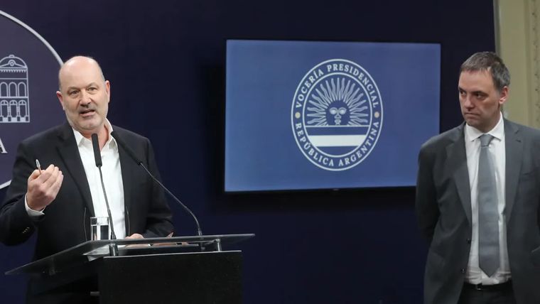 El Gobierno prepara anuncios en Casa Rosada
