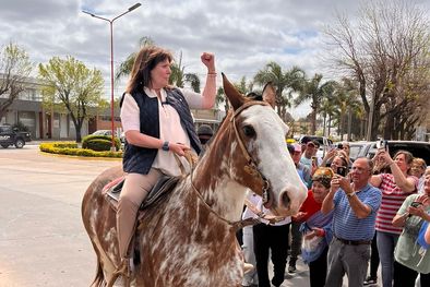 MDZol | Patricia Bullrich en plena campaña en Santa Fe este fin de semana Foto: Prensa Bullrich