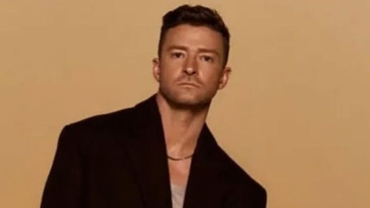 El cantante se encuentra atravesando una dura enfermedad. El cantante se encuentra atravesando una dura enfermedad.