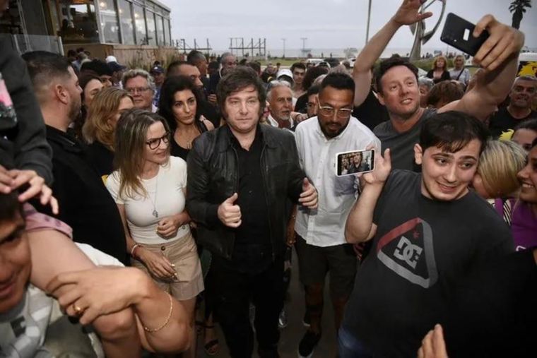 La intención de voto de Javier Milei no para de crecer y se ilusiona con dar la sorpresa en varios distritos bonaerenses