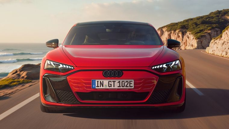 Nuevo Audi e-tron GT quattro: autonomía récord y carga ultra rápida Foto: Audi