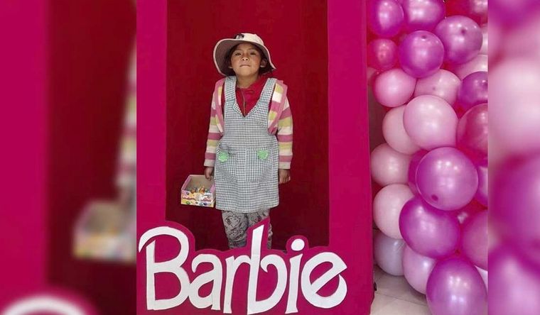 Barbie boliviana Jimena, la hermosa Barbie de Bolivia. Foto: NatuMendoza/TikTok.