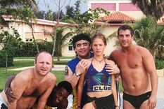 Diego Maradona junto a Mavys Álvarez