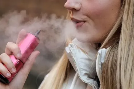 Argentina legalizó el vapeo, los productos de tabaco calentado y las bolsas de nicotina. Argentina legalizó el vapeo, los productos de tabaco calentado y las bolsas de nicotina.
