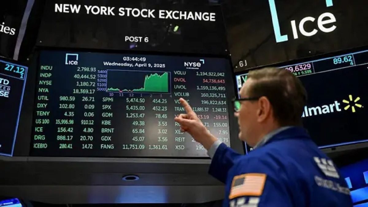 Ante la expectativa por el encuentro entre Milei y Trump, los bonos argentinos suben en Wall Street