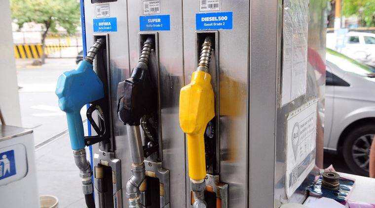 Se podrá pagar con dólares en YPF. Se podrá pagar con dólares en YPF.