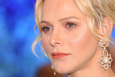 Charlene Lynette Wittstoc se hizo una gran cantidad de cirugías estéticas desde que se casó con Alberto de Mónaco. Foto: Page Six (pagesix.com) - https://pagesix.com/wp-content/uploads/sites/3/2021/11/princess-charlene-72.jpg