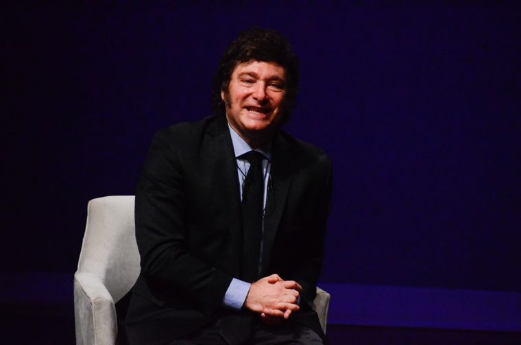 Javier Milei destacó que la gente lo apoya más allá de la crisis que atraviesa el país Foto: Juan Mateo Aberastain Zubimendi/MDZ