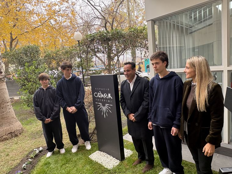 No te pierdas la galería de fotos de la apertura del espacio Chiara Yacopini, al final de la nota. Foto: Maru Mena.