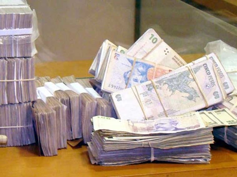 Eran los ahorros de su trabajo en España.