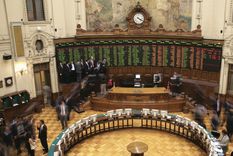 La Bolsa de Santiago, en alza. Foto: Elpais.