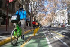 en capital cobraran $1.500 por ir en bici a trabajar este martes