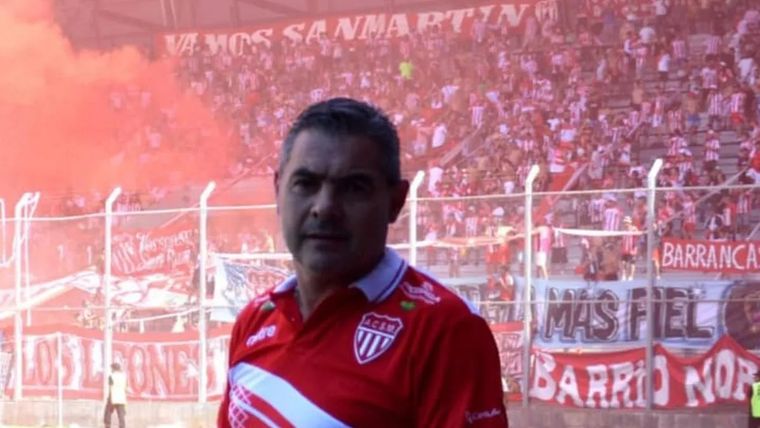 El entrenador de 53 años logró el ascenso al Federal A con Atlético San Martín en 2023. El entrenador de 53 años logró el ascenso al Federal A con Atlético San Martín en 2023.