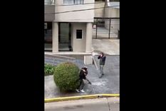 video: insolita pelea entre vecinos se hizo viral