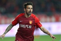 Pocho Lavezzi China El Pocho a un paso del retiro
