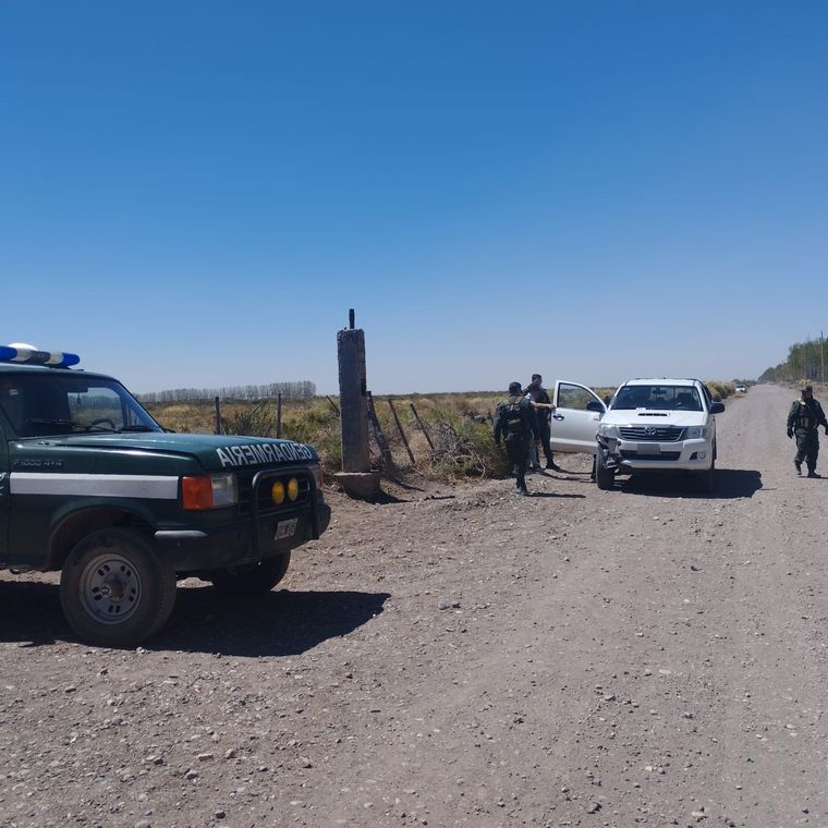 El operativo de control en el paraje La Junta. El operativo de control en el paraje La Junta.