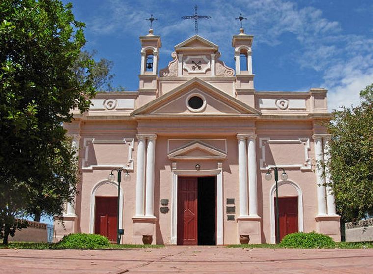 El poncho que cubría la imagen del Santo Cura Brochero fue robado del interior de la parroquia de San Pedro Apóstol, en la localidad de San Pedro Foto: Gentileza capillasytemplos.com.ar
