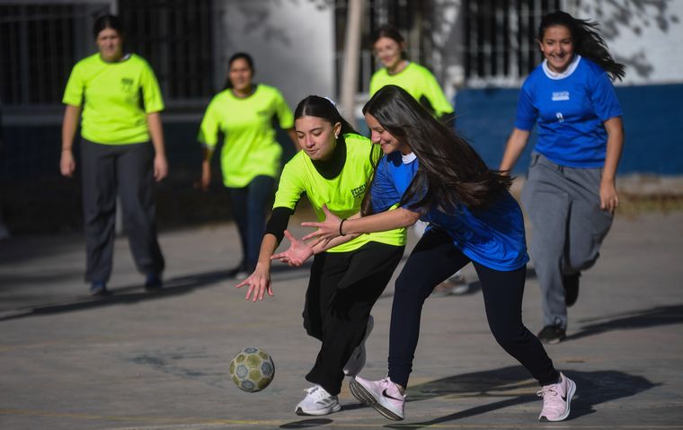 Las competencias escolares comenzaron en todo Mendoza y se extenderán hasta octubre.