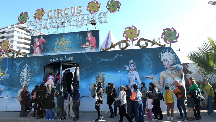 El circo en Mendoza revela cómo es la vida en un barrio itinerante.&nbsp;