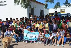 la tercera travesia solidaria de cuyomotor y renault logro su objetivo la tercera travesia solidaria de cuyomotor y renault logro su objetivo