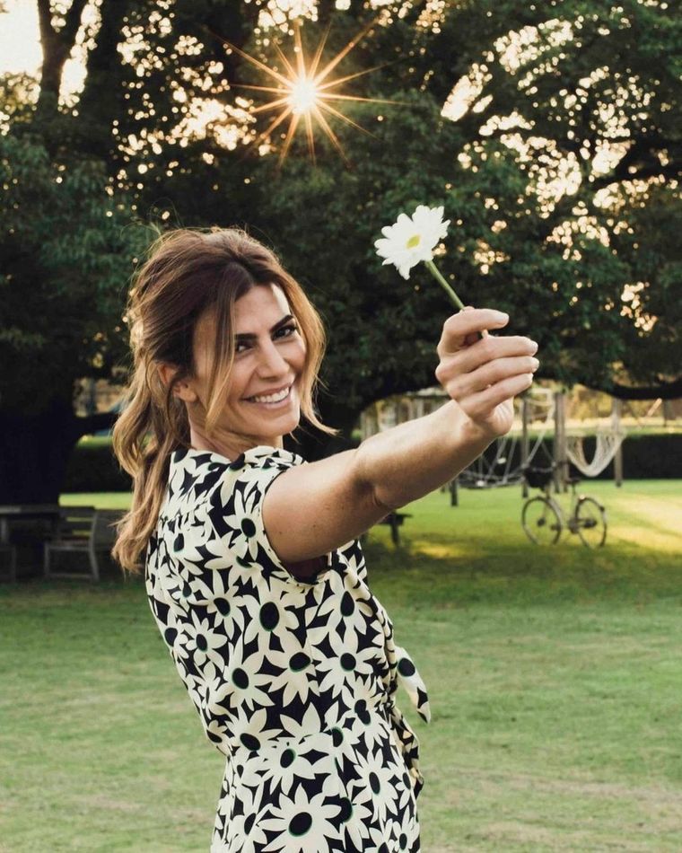 Juliana Awada opta por las sandalias tendencia más comentadas Foto: Instagram