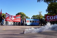 Luego del fallo contra Cristina Fernández de Kirchner, el PTS se manifestó en contra. Luego del fallo contra Cristina Fernández de Kirchner, el PTS se manifestó en contra.