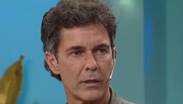 El actor le contó a la diva de El Trece el duro momento que paso en su infancia. Foto: Captura de pantalla/ eltrece