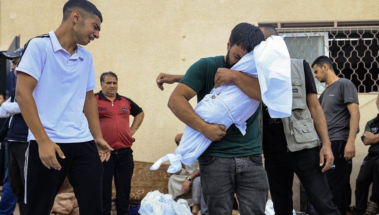 Hay 6.500 muertos en Gaza, el 70% son niños y mujeres. Foto: Télam